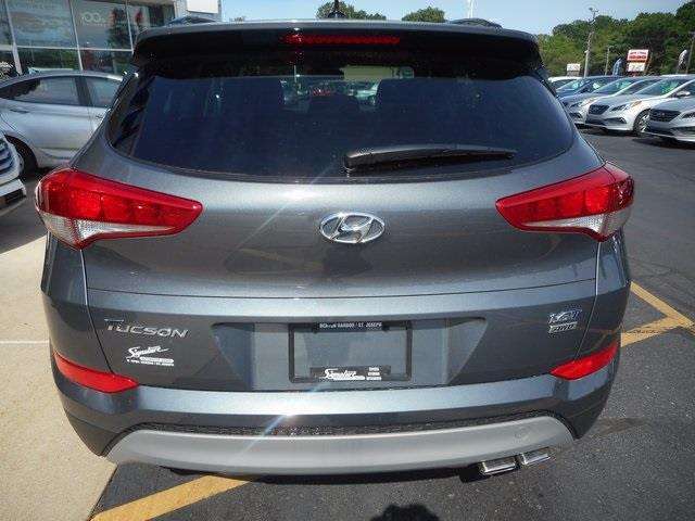 2017 Hyundai Tucson AWD Night 4dr SUV